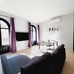 Vega By Gaiarooms Саламанка